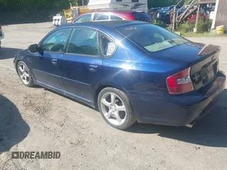 2005 Subaru Legacy GT Limited z VIN 4S3BL676754203822, wystawiony jako IAAI lot #42320821 z przebiegiem 142 733 mil mil oraz . Historia ofert i sprzedaży dostępna na DreamBid. Obrazek 3.