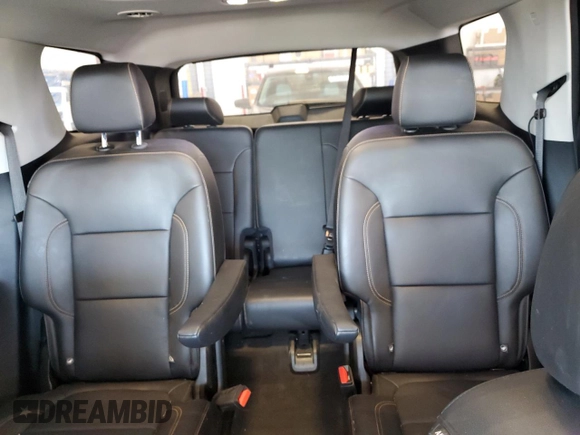 2021 Chevrolet Traverse LT z VIN 1GNERHKW5MJ186895, wystawiony jako Copart lot #53341715 z przebiegiem 72 066 mil mil oraz Szkoda całkowita • Salvage title. Historia ofert i sprzedaży dostępna na DreamBid. Obrazek 10.