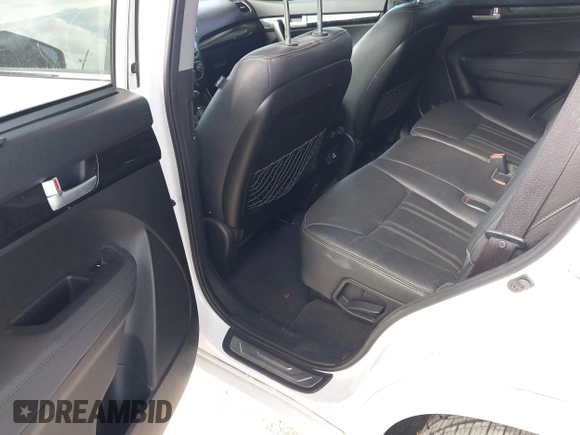 2015 Kia Sorento SX with VIN 5XYKWDA78FG615957, listed as a IAAI auction lot 41931368 with 116,662 mi miles. Bid and sale history available at carsss.com. Image 8.