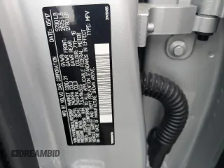 2018 Volvo V90 z VIN YV4102NKXJ1015897, wystawiony jako Copart lot #45741573 z przebiegiem 53 069 mil mil oraz . Historia ofert i sprzedaży dostępna na DreamBid. Obrazek 13.