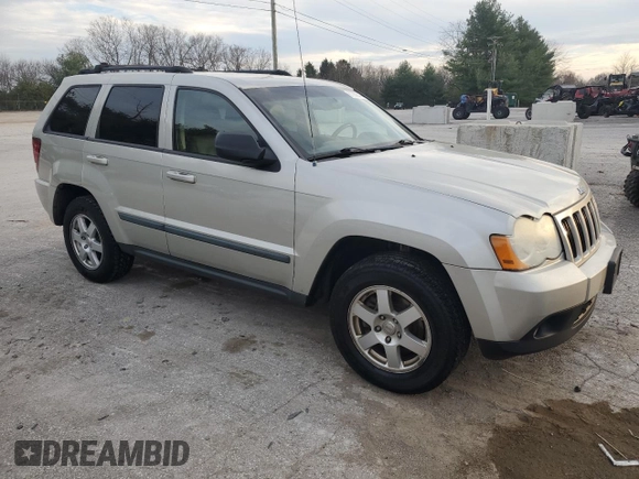 2009 Jeep Grand Cherokee Laredo with VIN 1J8HR48P09C535285, listed as a Copart auction lot 81089844 with 199,931 mi miles and Clean Title. Bid and sale history available at carsss.com. Image 4.