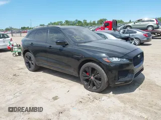 2017 Jaguar F-Pace S z VIN SADCM2BV3HA066137, wystawiony jako IAAI lot #39993544 z przebiegiem 96 737 mil mil oraz . Historia ofert i sprzedaży dostępna na DreamBid. Obrazek 1.