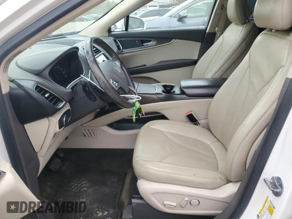 2016 Lincoln MKX Reserve with VIN 2LMTJ8LR1GBL66917, listed as a Copart auction lot 46974925 with 111,994 mi miles and Salvage Title. Bid and sale history available at carsss.com. Image 7.