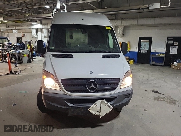 2012 Mercedes-Benz Sprinter with VIN WD3PE8CB0C5699983, listed as a IAAI auction lot 42178518 with 308,751 mi miles and . Bid and sale history available at carsss.com. Image 1.