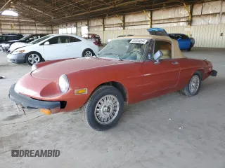 1980 Alfa Romeo Spider z VIN AR115410010807, wystawiony jako Copart lot #83566094 z przebiegiem 53 510 mil mil oraz Tytuł czysty. Historia ofert i sprzedaży dostępna na DreamBid. Obrazek 1.