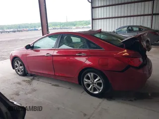 2011 Hyundai Sonata Limited z VIN 5NPEC4ACXBH305525, wystawiony jako IAAI lot #42243553 z przebiegiem 231 094 mil mil oraz . Historia ofert i sprzedaży dostępna na DreamBid. Obrazek 14.