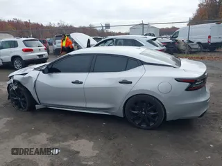 2020 Nissan Maxima S z VIN 1N4AA6BV9LC383538, wystawiony jako IAAI lot #40860829 z przebiegiem 63 975 mil mil oraz . Historia ofert i sprzedaży dostępna na DreamBid. Obrazek 15.