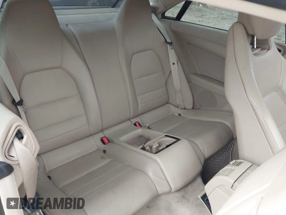 2010 Mercedes-Benz E 350 with VIN WDDKJ5GB8AF042429, listed as a IAAI auction lot 42194496 with 158,320 mi miles and . Bid and sale history available at DreamBid. Image 8.