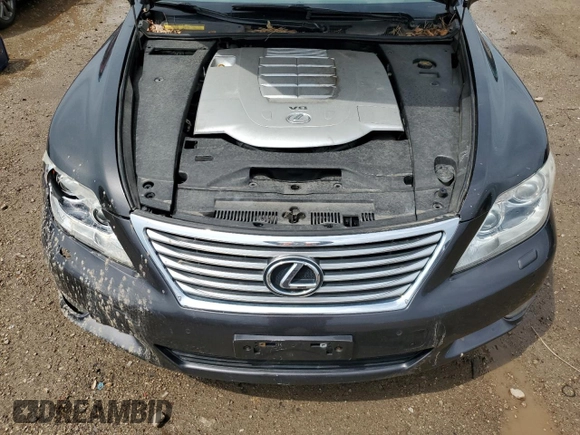 2010 Lexus LS 460 z VIN JTHCL5EF5A5005308, wystawiony jako Copart lot #53843895 z przebiegiem Nie podano mil oraz Szkoda całkowita • Salvage title. Historia ofert i sprzedaży dostępna na DreamBid. Obrazek 11.