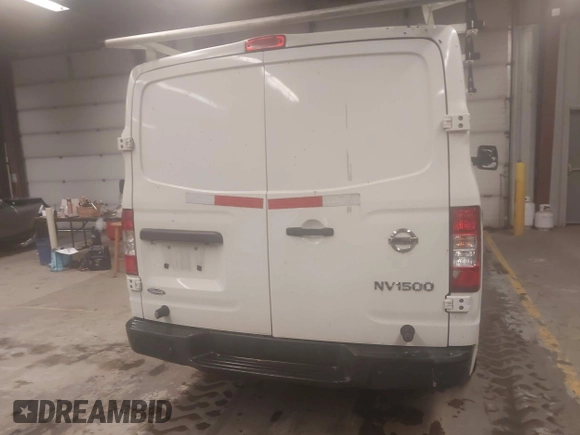 2019 Nissan NV Cargo S z VIN 1N6BF0KM4KN808359, wystawiony jako IAAI lot #42340241 z przebiegiem 183 788 mil mil oraz . Historia ofert i sprzedaży dostępna na DreamBid. Obrazek 16.