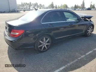 2014 Mercedes-Benz C 250 Sport с VIN WDDGF4HBXEA956765, выставлен на аукционе Copart как лот 60858855 с пробегом 113 149 миль миль и Чистый • Clean title. История ставок и продаж доступна на DreamBid. Изображение 3.