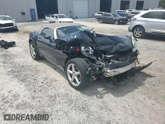 2007 Saturn Sky z VIN 1G8MB35B67Y103887, wystawiony jako Copart lot #69271544 z przebiegiem 62 365 mil mil oraz Szkody całkowita. Historia ofert i sprzedaży dostępna na DreamBid. Obrazek 11.
