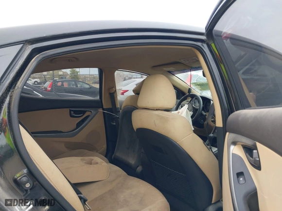 2012 Hyundai Elantra GLS with VIN KMHDH4AE6CU334263, listed as a IAAI auction lot 40390061 with 1 mi miles. Bid and sale history available at carsss.com. Image 8.