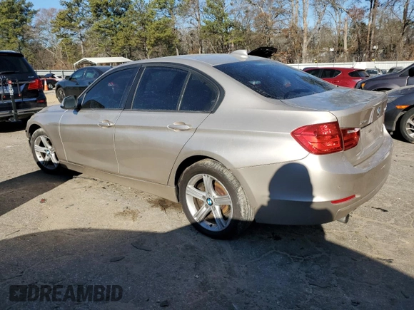 2014 BMW 3 Series 320i xDrive with VIN WBA3C3G5XENR25772, listed as a Copart auction lot 85647054 with 138,104 mi miles and Clean title. Bid and sale history available at DreamBid. Image 2.