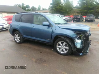 2008 Toyota RAV4 Limited с VIN JTMBK31V886035781, выставлен на аукционе IAAI как лот 42496665 с пробегом 99 774 миль миль и . История ставок и продаж доступна на DreamBid. Изображение 1.