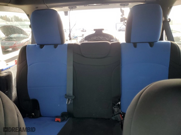 2018 Jeep Wrangler Unlimited Sport S with VIN 1C4HJXDN8JW323452, listed as a Copart auction lot 48574355 with 67,555 mi miles and Salvage Title. Bid and sale history available at carsss.com. Image 10.