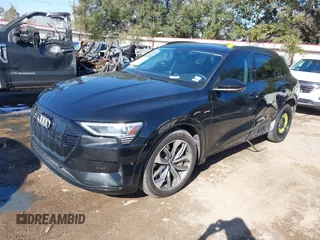 2021 Audi e-tron Premium Plus with VIN WA1LAAGE4MB010570, listed as a IAAI auction lot 41398464 with 67,721 mi miles. Bid and sale history available at carsss.com. Image 21.
