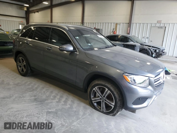 2019 Mercedes-Benz GLC 300 with VIN WDC0G4JB2KF612553, listed as a Copart auction lot 52122915 with 85,600 mi miles and Salvage title. Bid and sale history available at DreamBid. Image 4.