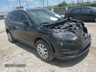 2017 Nissan Rogue S z VIN JN8AT2MT1HW386677, wystawiony jako IAAI lot #42439962 z przebiegiem 210 747 mil mil oraz . Historia ofert i sprzedaży dostępna na DreamBid. Obrazek 1.