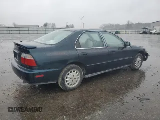 1996 Honda Accord EX with VIN 1HGCD5656TA174575, listed as a Copart auction lot 86435334 with 217,784 mi miles and Salvage Title. Bid and sale history available at DreamBid. Image 3.