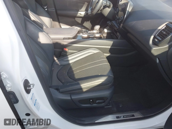 2022 Lexus NX 350 F Sport z VIN JTJKGCEZ3N5000790, wystawiony jako IAAI lot #42173005 z przebiegiem 51 415 mil mil oraz . Historia ofert i sprzedaży dostępna na DreamBid. Obrazek 5.
