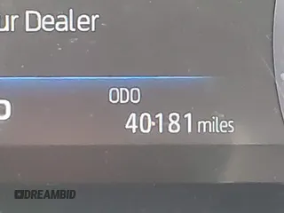 2022 Toyota Highlander XLE z VIN 5TDHZRAH1NS121058, wystawiony jako IAAI lot #41992011 z przebiegiem 40 181 mil mil oraz . Historia ofert i sprzedaży dostępna na DreamBid. Obrazek 15.