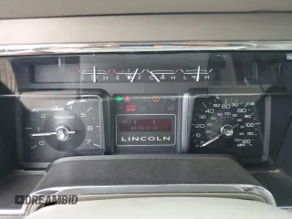 2012 Lincoln Navigator with VIN 5LMJJ2H52CEL04542, listed as a Copart auction lot 62708385 with 84,192 mi miles and Salvage title. Bid and sale history available at DreamBid. Image 9.