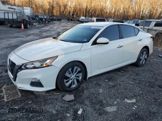 2019 Nissan Altima S z VIN 1N4BL4BV4KC250381, wystawiony jako Copart lot #86985634 z przebiegiem 71 351 mil mil oraz Szkoda całkowita • Salvage title. Historia ofert i sprzedaży dostępna na DreamBid. Obrazek 1.