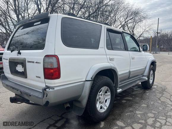 2000 Toyota 4Runner Limited with VIN JT3HN87R8Y9036019, listed as a IAAI auction lot 42050411 with 433,108 mi miles. Bid and sale history available at carsss.com. Image 4.
