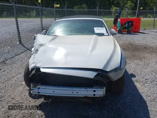 2015 Ford Mustang EcoBoost Premium с VIN 1FATP8UH6F5383872, выставлен на аукционе IAAI как лот 41982537 с пробегом 142 096 миль миль и . История ставок и продаж доступна на DreamBid. Изображение 13.