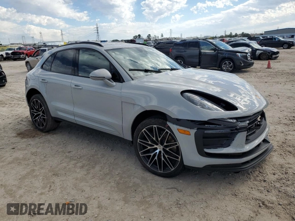2025 Porsche Macan z VIN WP1AA2A50SLB05161, wystawiony jako Copart lot #88736785 z przebiegiem 529 mil mil oraz Szkoda całkowita • Salvage title. Historia ofert i sprzedaży dostępna na DreamBid. Obrazek 4.