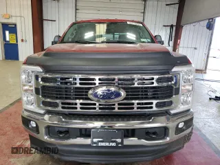 2024 Ford F-250 XL with VIN 1FT7W2BA4REE20696, listed as a Copart auction lot 56710255 with 20,917 mi miles and Salvage title. Bid and sale history available at DreamBid. Image 5.