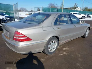 2002 Mercedes-Benz S-Class 4.3L with VIN WDBNG70J92A241196, listed as a IAAI auction lot 41614084 with 0 mi miles. Bid and sale history available at carsss.com. Image 4.