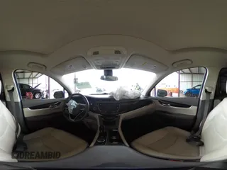 2022 Cadillac XT6 Premium Luxury z VIN 1GYKPDRS1NZ108012, wystawiony jako IAAI lot #41178333 z przebiegiem 83 987 mil mil oraz . Historia ofert i sprzedaży dostępna na DreamBid. Obrazek 18.