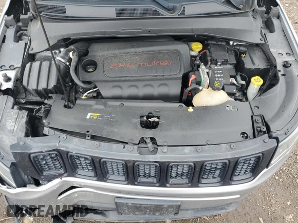 2018 Jeep Compass Altitude with VIN 3C4NJDBB6JT325538, listed as a Copart auction lot 53686905 with 111,400 mi miles and Salvage title. Bid and sale history available at DreamBid. Image 12.