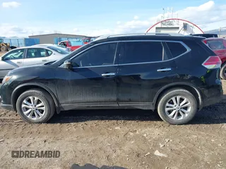 2015 Nissan Rogue SL with VIN 5N1AT2MV6FC834127, listed as a IAAI auction lot 41686500 with 156,810 mi miles and . Bid and sale history available at carsss.com. Image 14.