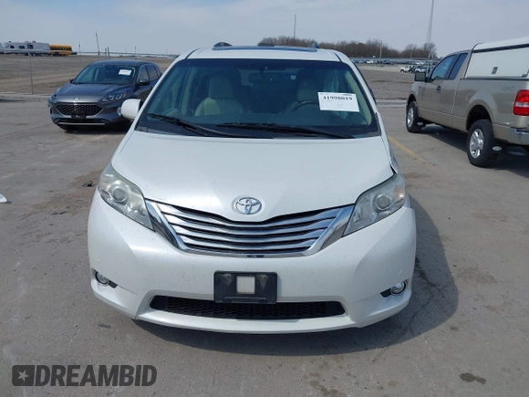 2011 Toyota Sienna XLE with VIN 5TDDK3DC6BS010355, listed as a IAAI auction lot 41998019 with 257,558 mi miles and . Bid and sale history available at DreamBid. Image 6.