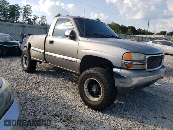 2000 GMC New Sierra 1500 SLE with VIN 1GTEC14T0YE377935, listed as a Copart auction lot 74091684 with 255,760 mi miles and Salvage Title. Bid and sale history available at carsss.com. Image 4.