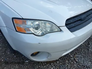 2007 Subaru Legacy Outback Limited with VIN 4S4BP62C777310819, listed as a IAAI auction lot 42740506 with 119,526 mi miles and . Bid and sale history available at DreamBid. Image 6.