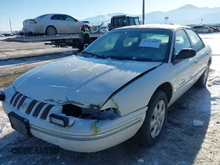 1996 Chrysler Concorde z VIN 2C3HD56T8TH115200, wystawiony jako IAAI lot #41315004 z przebiegiem 113 507 mil mil oraz . Historia ofert i sprzedaży dostępna na DreamBid. Obrazek 6.