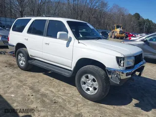 1997 Toyota 4Runner SR5 with VIN JT3HN86R5V0064670, listed as a IAAI auction lot 41486420 with 375,100 mi miles. Bid and sale history available at carsss.com. Image 1.