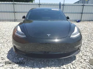 2018 Tesla Model 3 Long Range Battery with VIN 5YJ3E1EA1JF034411, listed as a Copart auction lot 53136125 with 205,274 mi miles and Clean Title. Bid and sale history available at carsss.com. Image 5.
