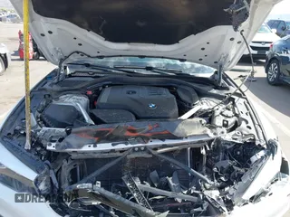 2020 BMW 5 Series 530i with VIN WBAJR3C04LCE17647, listed as a IAAI auction lot 42181535 with 42,265 mi miles and . Bid and sale history available at DreamBid. Image 10.