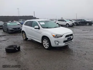 2015 Mitsubishi Outlander Sport SE with VIN 4A4AR4AUXFE057829, listed as a IAAI auction lot 41575006 with 88,875 mi miles. Bid and sale history available at carsss.com. Image 1.