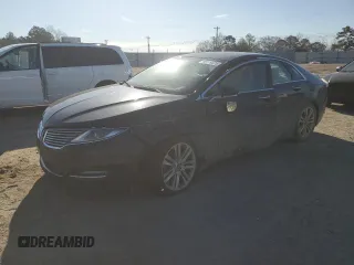 2015 Lincoln MKZ with VIN 3LN6L2G92FR620192, listed as a Copart auction lot 48119225 with 111,874 mi miles and Salvage Title. Bid and sale history available at carsss.com. Image 1.