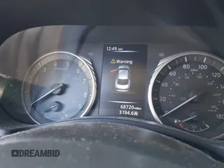 2019 Infiniti Q50 Luxe z VIN JN1EV7AR2KM590794, wystawiony jako IAAI lot #40841640 z przebiegiem 68 720 mil mil oraz . Historia ofert i sprzedaży dostępna na DreamBid. Obrazek 7.