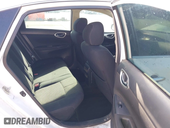 2015 Nissan Sentra SV z VIN 3N1AB7AP8FY323250, wystawiony jako IAAI lot #42217284 z przebiegiem 66 951 mil mil oraz . Historia ofert i sprzedaży dostępna na DreamBid. Obrazek 8.