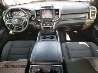 2019 Ram 1500 Big Horn z VIN 1C6SRFFT8KN614181, wystawiony jako Copart lot #59355085 z przebiegiem 125 995 mil mil oraz Szkoda całkowita • Salvage title. Historia ofert i sprzedaży dostępna na DreamBid. Obrazek 8.