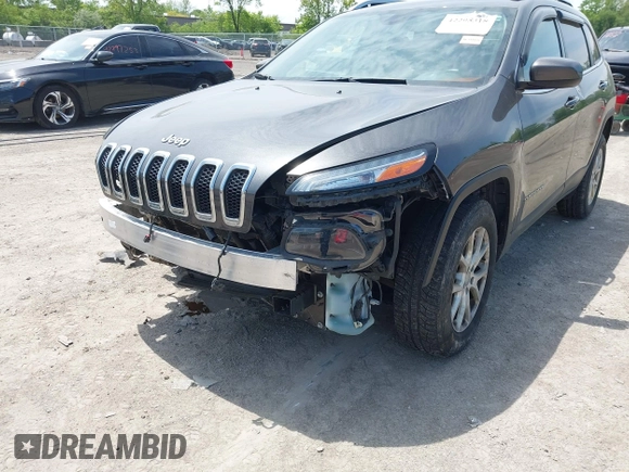 2017 Jeep Cherokee Latitude with VIN 1C4PJMCBXHW515628, listed as a IAAI auction lot 42295318 with 88,923 mi miles and . Bid and sale history available at DreamBid. Image 6.