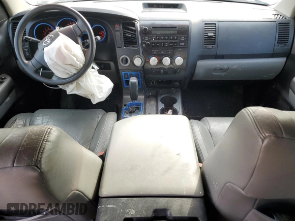 2010 Toyota Tundra z VIN 5TFUW5F18AX106184, wystawiony jako Copart lot #53307325 z przebiegiem 180 936 mil mil oraz Szkoda całkowita • Salvage title. Historia ofert i sprzedaży dostępna na DreamBid. Obrazek 8.